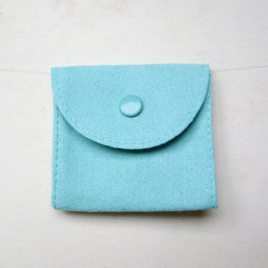 Luxury Faux Suede Snap Jewelry Pouches – Set of 25